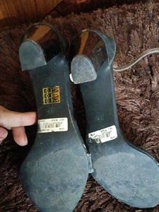 Stylish Black Heels