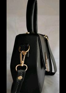 ₹250 • Black Diamond Bag 👜
