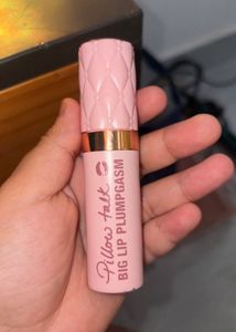 Charlotte Tilbury Big Lip Plumpgasm
