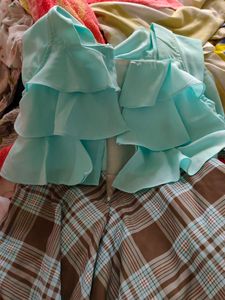 Very Beautiful Girl Frock It's Totally New