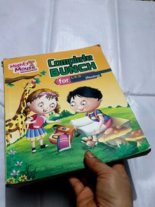 Complete Bunch for LKG Reading Book