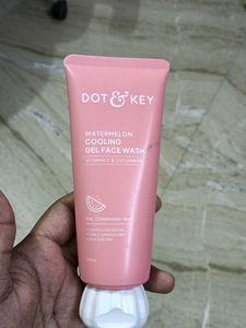 DOT & KEY Watermelon Cooling Gel Face Wash
