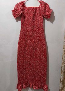 Berrylush Women Red Floral Smocked Dress