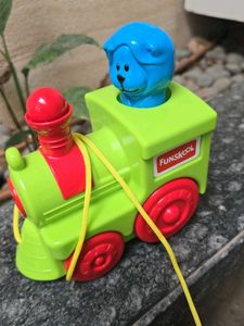 Funskool Pull Along Train Toy