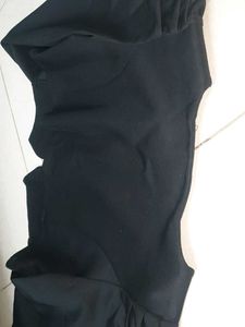 Edgy Black Crop Top with Buckle Detail no 128