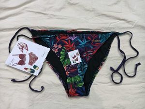 Tropical 🆕🎁Print Bikini Bottom