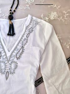 Embroidered White Kurta