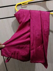 Gorgeous Pink &amp; Gold Embellished Kurta Set