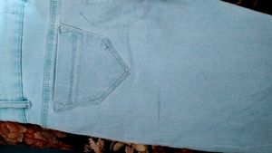 SKY BLUE Stretchable Jeans