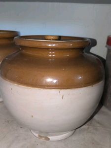 Vintage Ceramic Jars (Set of 2)