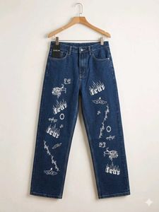 branded streight Blue Denim Jeans