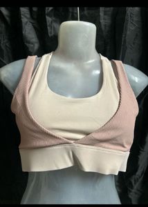 Comfortable Two-Tone Sports Bra