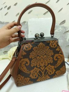 Vintage Floral Frame Handbag