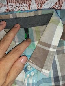 Men's Plaid Button-Up Shirt