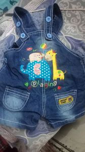 2 diffrent beutiful kids dungri one for 400 coins