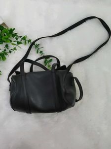 Chic Black Mini Handbag