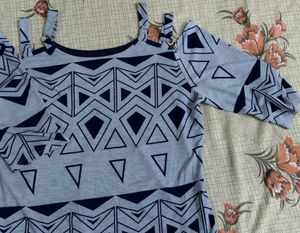 Trendy Cold Shoulder Top with Geometric Print