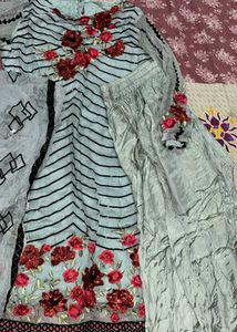 Embellished Kurta Set