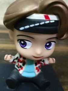 BTS V Kim Taehyung Poster and Tiny Tan bobbl