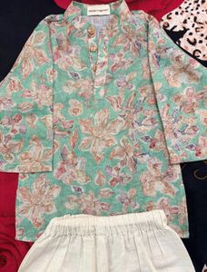 Elegant Floral Kurta with Pants Set