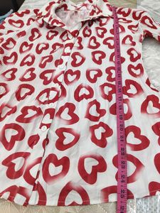Women's White &amp; Red Heart Print Shirt