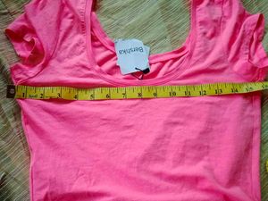 Peach Cropped Tops
