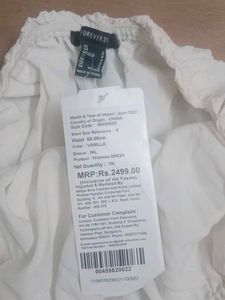 FOREVER 21 Chic White Tiered Smocked Dress
