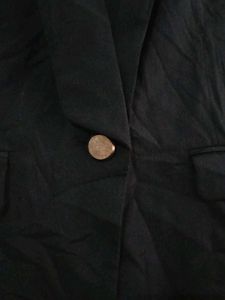 Chic Black Sleeveless Blazer Vest