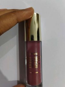 lip gloss beautiful shade suits all ski types hydr
