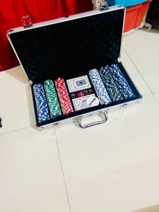 300pc Poker Game Set w/ Case