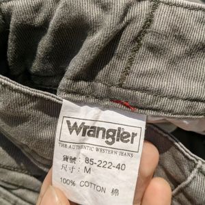 WRANGLER VINTAGE CARGO JORTS