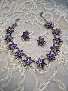 Floral Necklace &amp; Earring Set