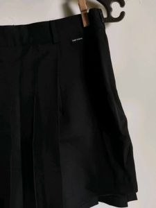 Black Pleated Mini Skirt