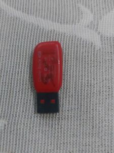 SanDisk Cruzer Blade 4 GB USB Flash Drive