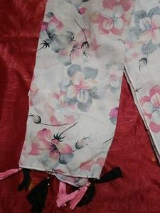 Floral Print Scarf with Tassels