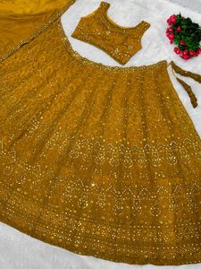 Heavy Demanding Bridal Wear Lehenga with Dupatta