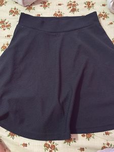 Classic black Textured Skater Skirt