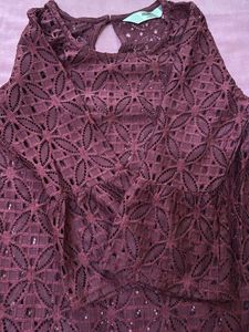 Chic Burgundy Lace Top