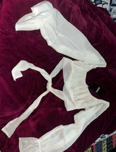 Chic White Square Neck Crop Top