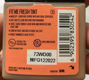 Maybelline New York Fit Me Fresh Tint With SPF 50