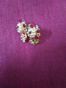 🎀Brand New💖 Adorable Flower Shaped earrings