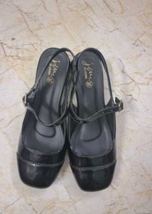 Black Mary Jane shoes