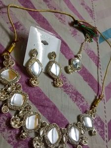 Elegant Mirror Work Necklace Set