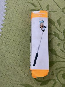 Portable Selfie Stick Tripod