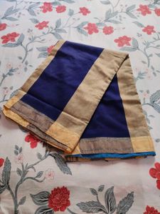 Handloom Cotton Blue Saree with Golden Border✨🔥