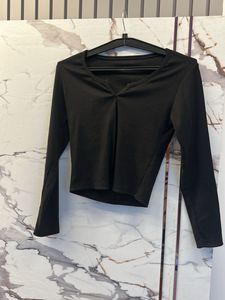 Classic Black Long Sleeve Top, Bust- 34 Strechable