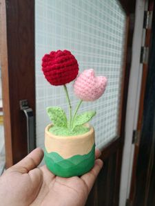 cute crochet tulips