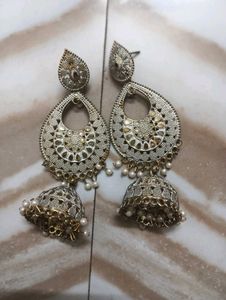 Exquisite Jhumka Earrings with Pearls