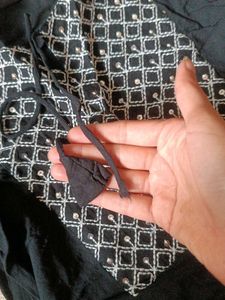 Black Embroidered Kurta