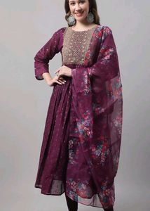 Purple kurta set with Organza floral duppata
